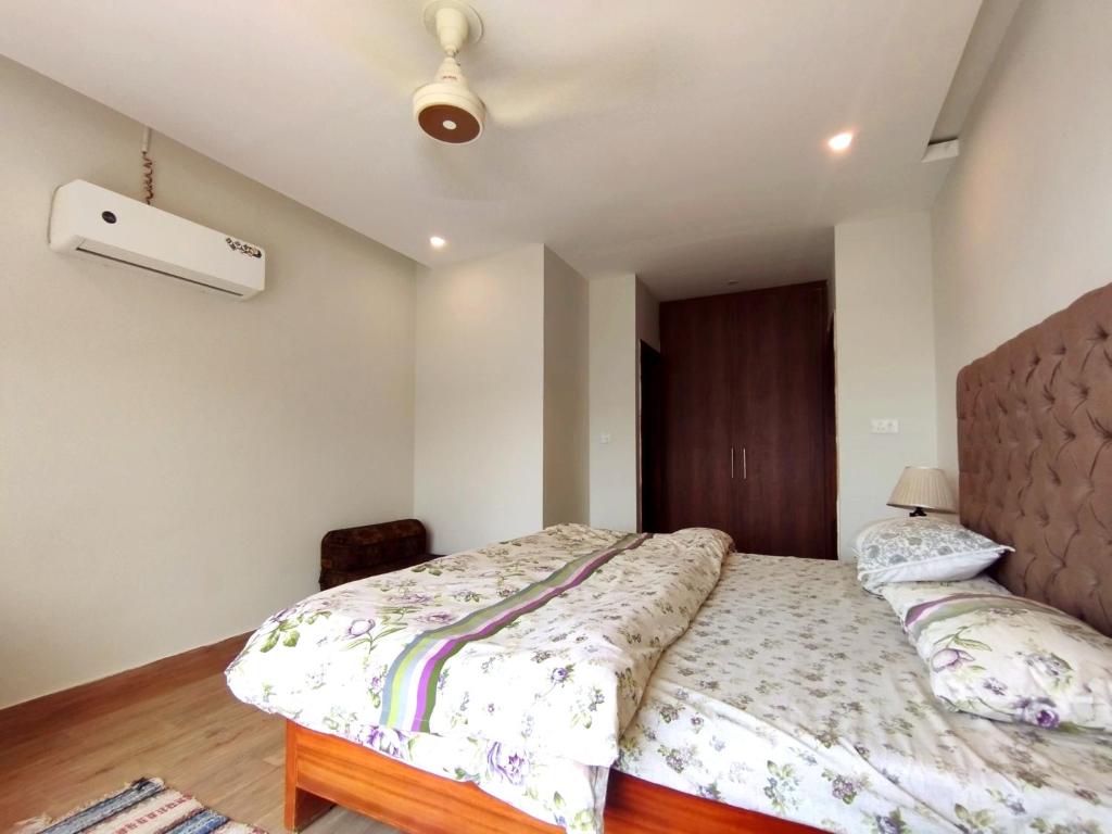 Midway - Apartamento Com Vista Para A Montanha