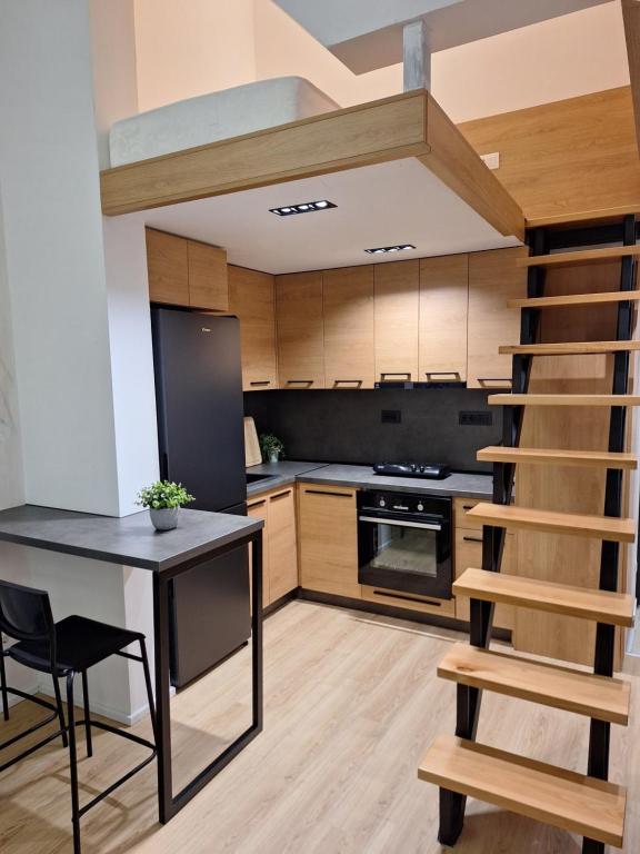 O bucătărie sau chicinetă la Pine Kolasin