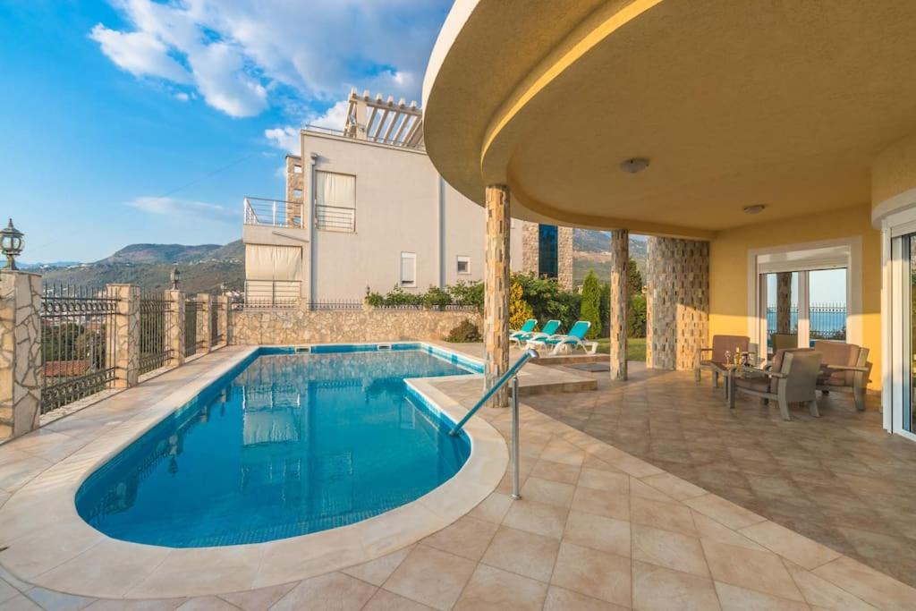 Villa Marina - Villa With Private Pool
