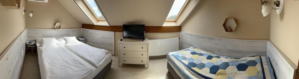 TópART Apartman I - Apartment With Terrace