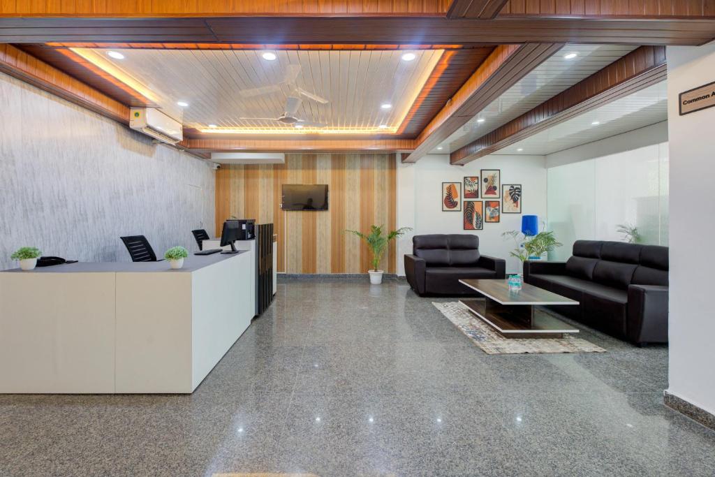 Vstupní hala nebo recepce v ubytování The Empire Studioz Hotel Golf Course Road Studio with Kitchen & Balcony One Horizon Center Paras Hospital Cyber City