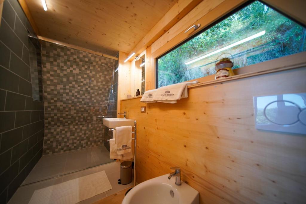 Koupelna v ubytování Glamping Fonte Murata