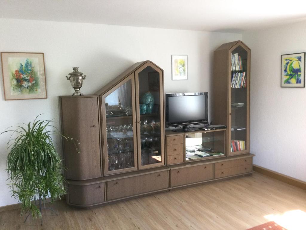 TV a/nebo společenská místnost v ubytování FeWo Beistoi