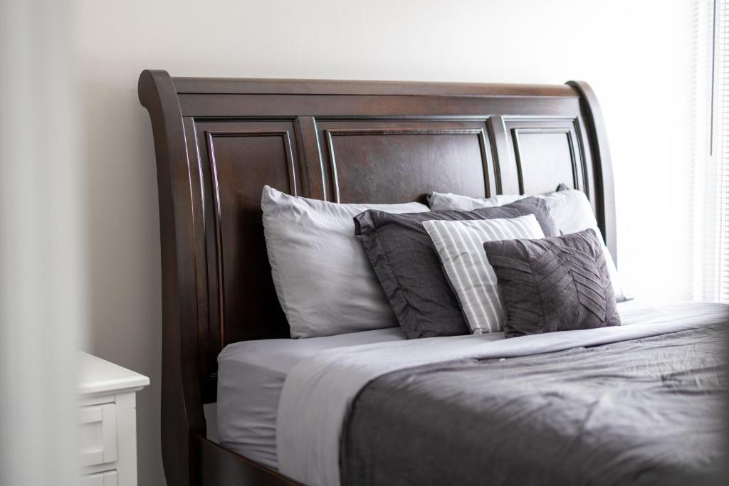 Luxury Downtown Townhome Unit 7 photo