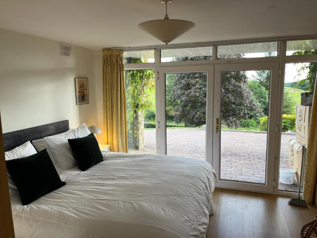 Tempat tidur dalam kamar di Greenview House