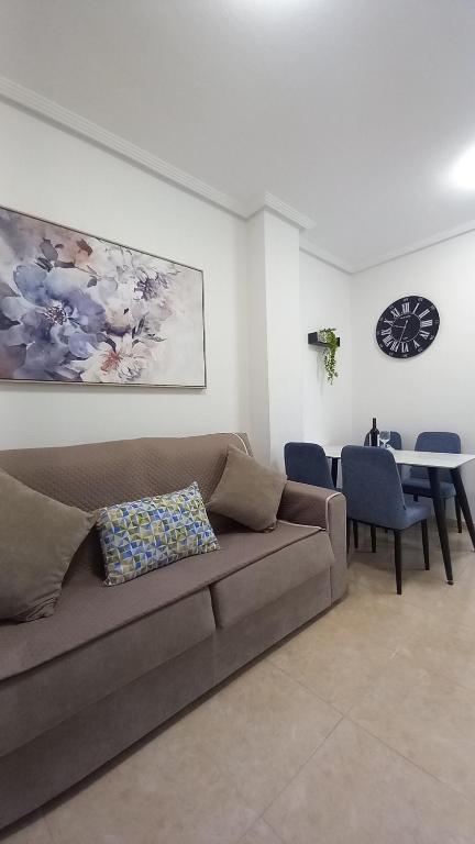 Macarena III Apartments, 300 Meter zu Playa del Cura