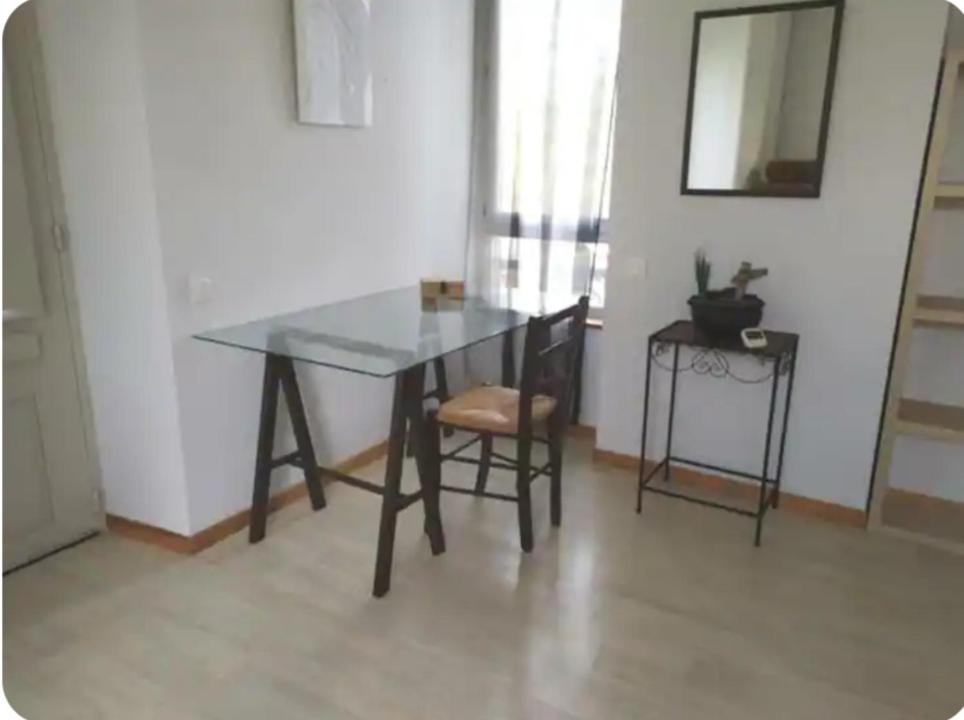 Fotografie z fotogalerie ubytování Spacieux appartement calme v destinaci Pouzac