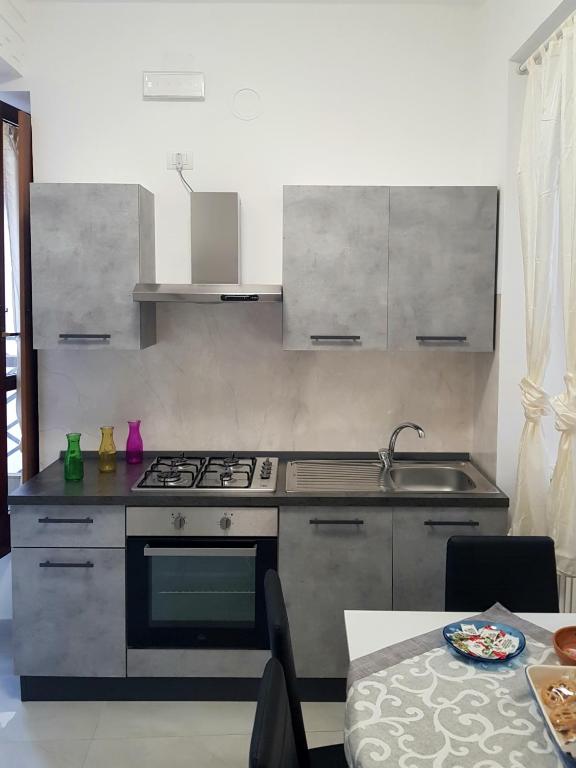 Kuchyň nebo kuchyňský kout v ubytování Nido nel Borgo