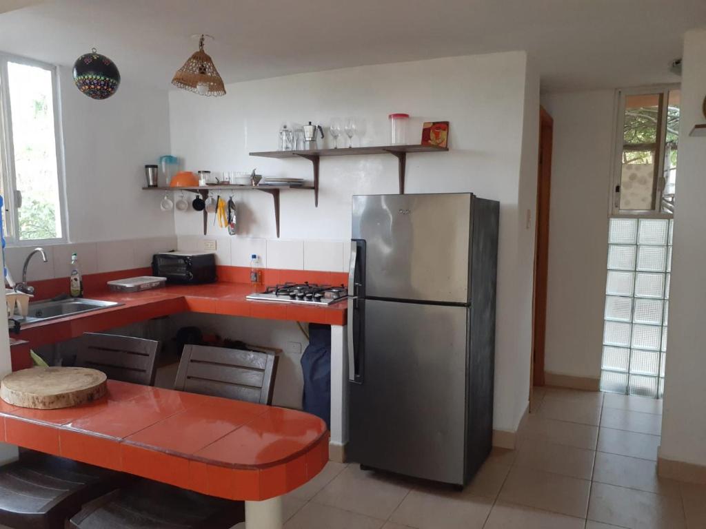 Kuchyň nebo kuchyňský kout v ubytování Casa Las Mantas
