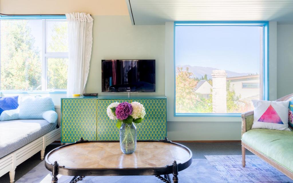 TV/trung tâm giải trí tại Central location room #3, close town center