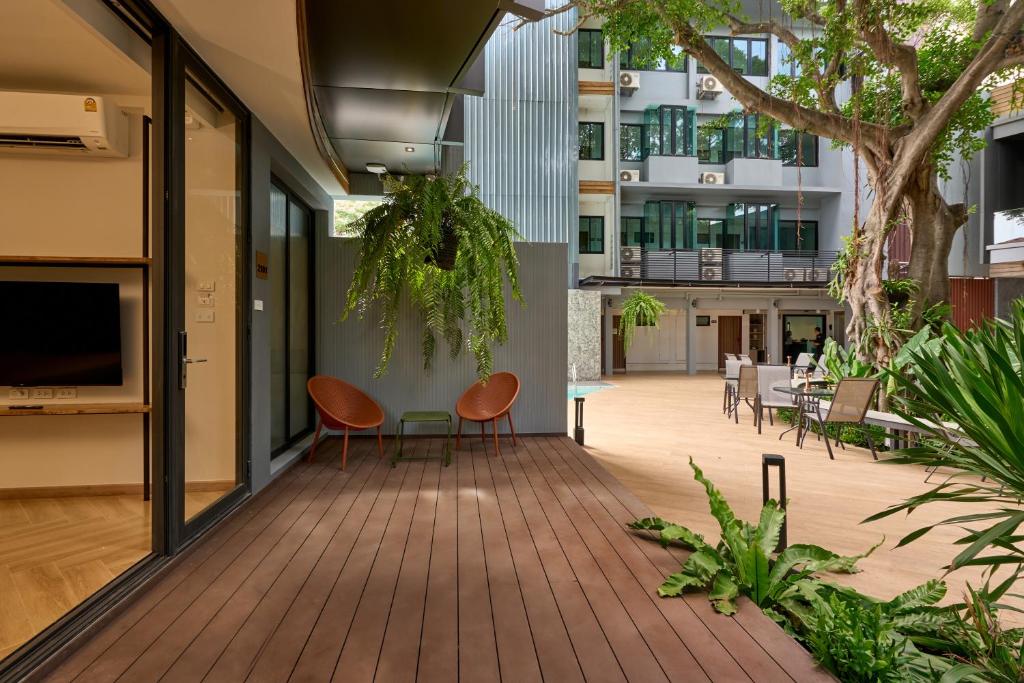 Red Door Samsen Hotel, Bangkok - Resim 36