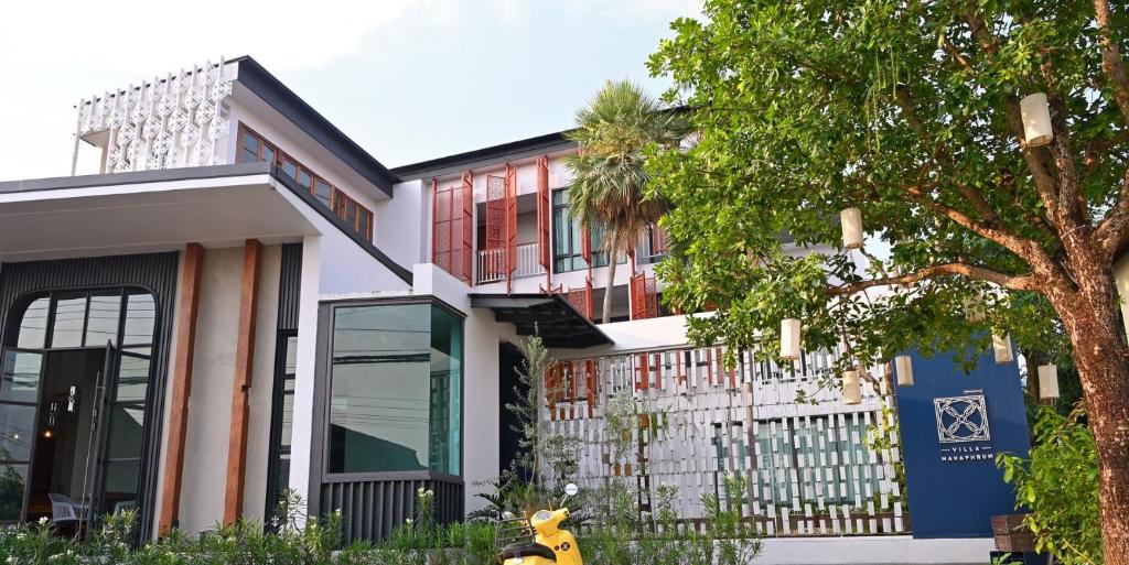 Gallery image of Villa Mahaphrom in Nan