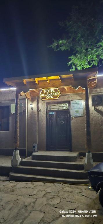 Hotel Allanazar Ota