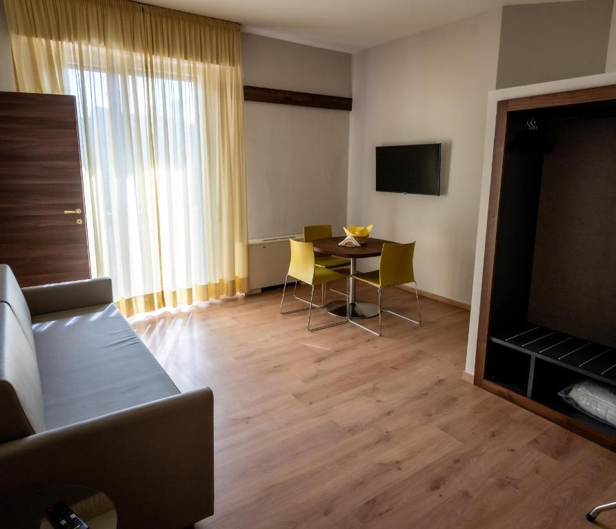 Residence Porta Al Prato - Resim 39