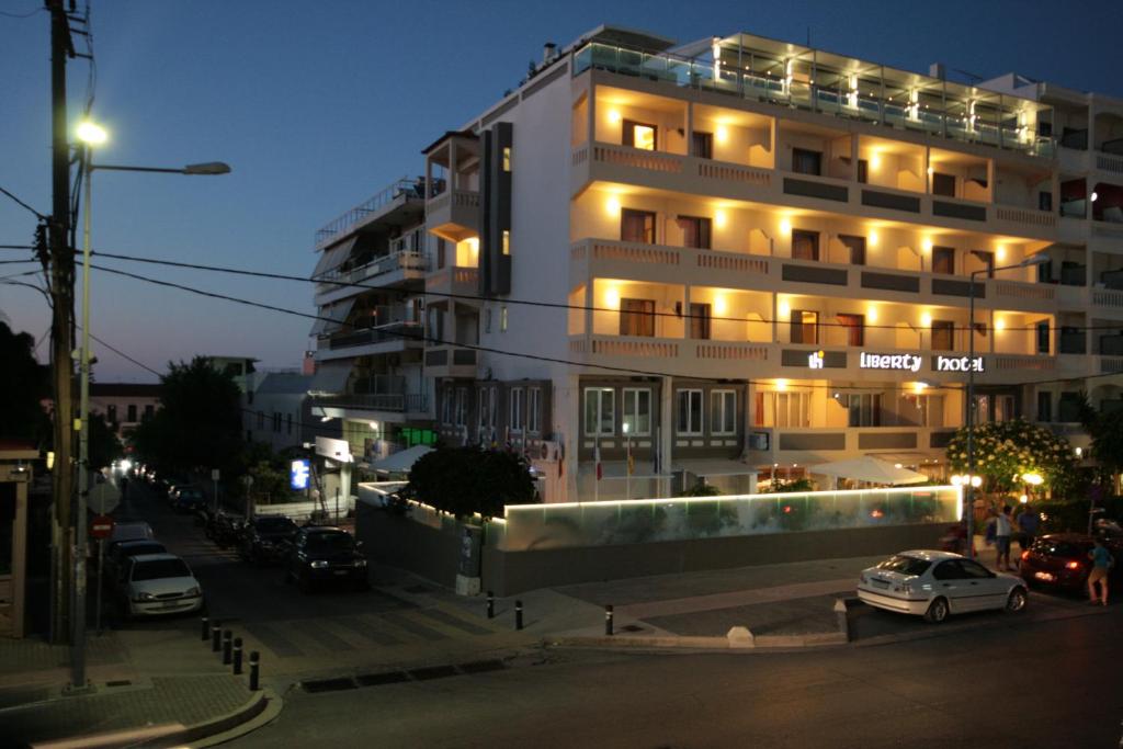Budova, kde se hotel nachází