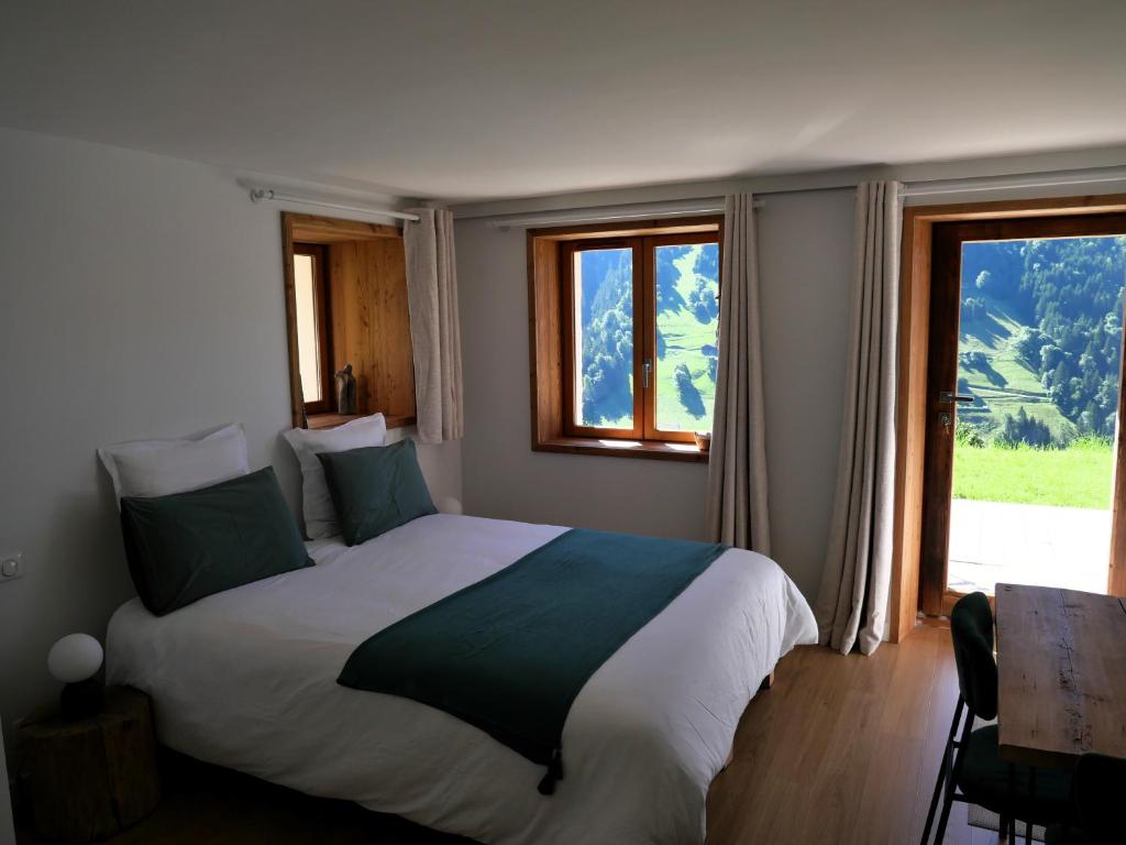 La ferme d'Hauteluce - Chambre d'hôtes - Tweepersoonskamer Met Uitzicht Op De Bergen