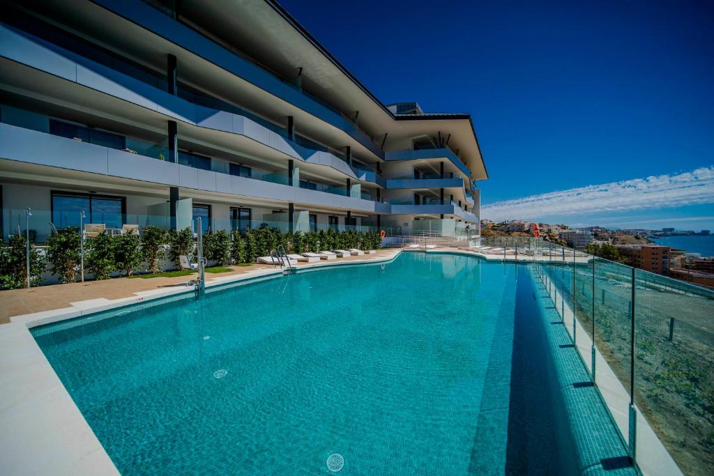 Lucy Sea View Apartment Fuengirola