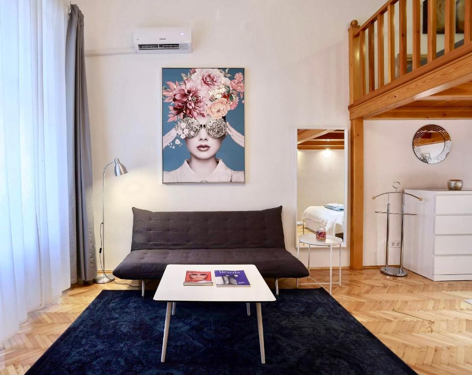 A seating area at Christie's Downtown Apartment