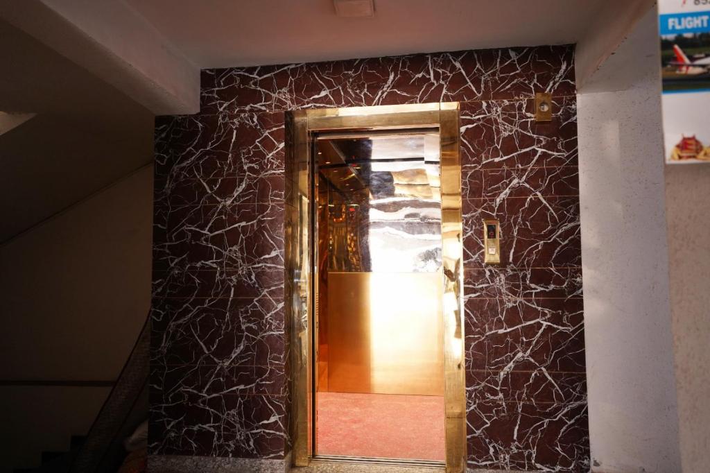 Fotografie z fotogalerie ubytování Hotel Leo Saffron - Pitampura v Novém Dillí