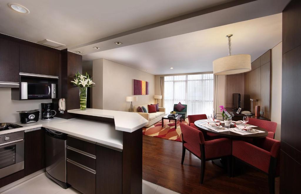 Sathorn Vista, Bangkok - Marriott Executive Apartments - 4