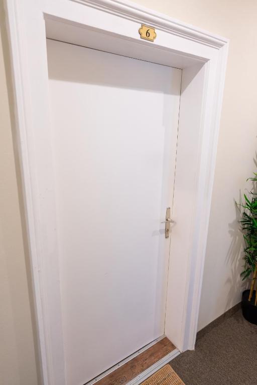 Hotel Schönbrunn by Vienna Living Apartments - Resim 6