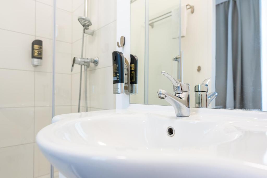 Hotel Schönbrunn by Vienna Living Apartments - Resim 24