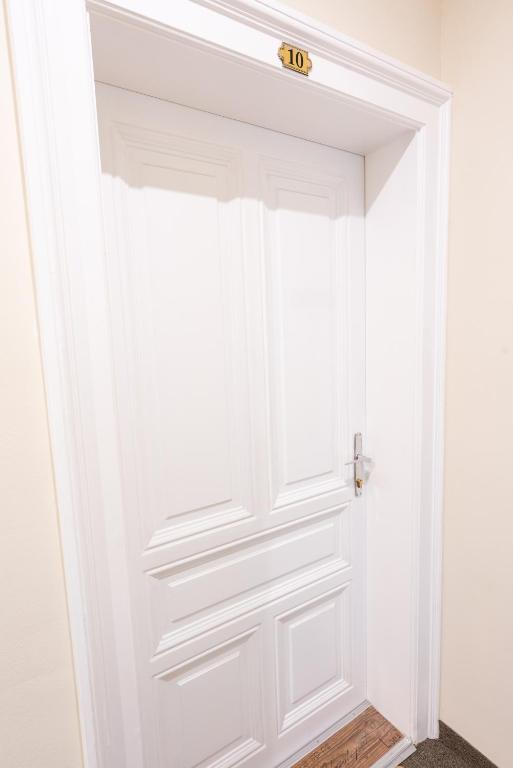 Hotel Schönbrunn by Vienna Living Apartments - Resim 34