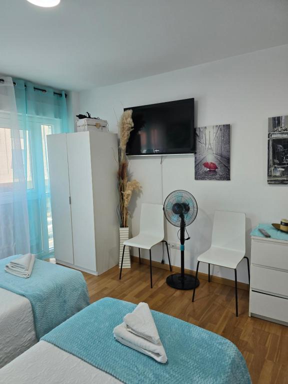 Pension Myriam O PEDROUZO - Economy Quadruple Room With Shared Bathroom