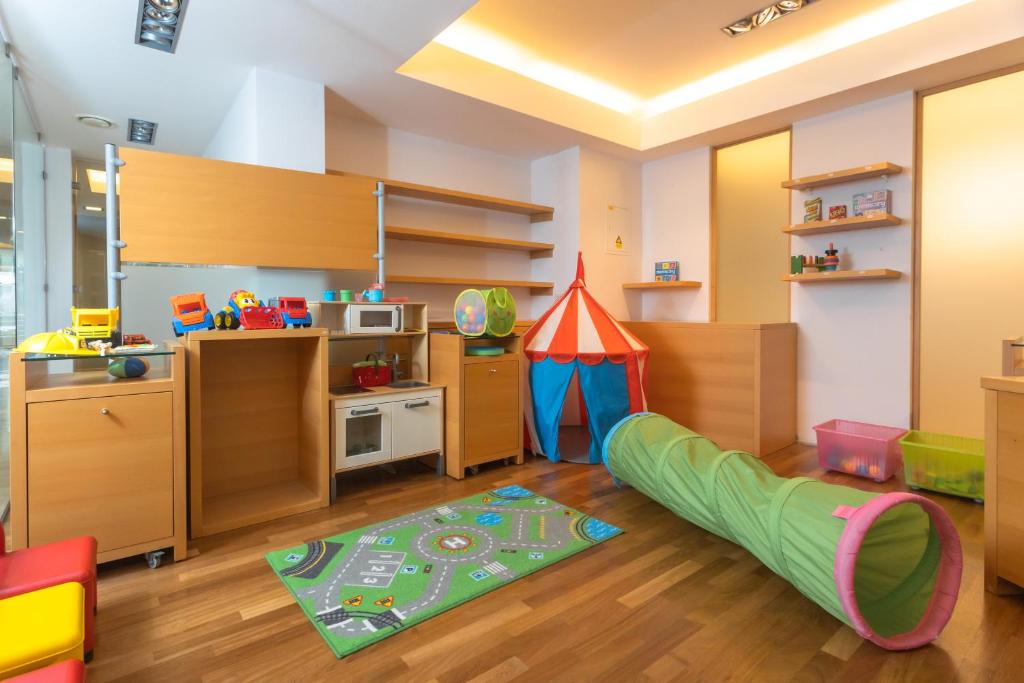Kuchyň nebo kuchyňský kout v ubytování Family Hotel La Luna - All inclusive