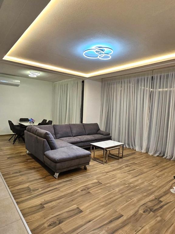 Posezení v ubytování Villa LuceSole Budva