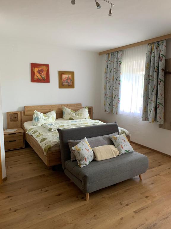 Postel nebo postele na pokoji v ubytování Landhaus Ebner