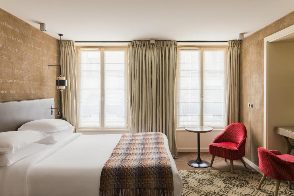 
Deluxe Double or Twin Room
