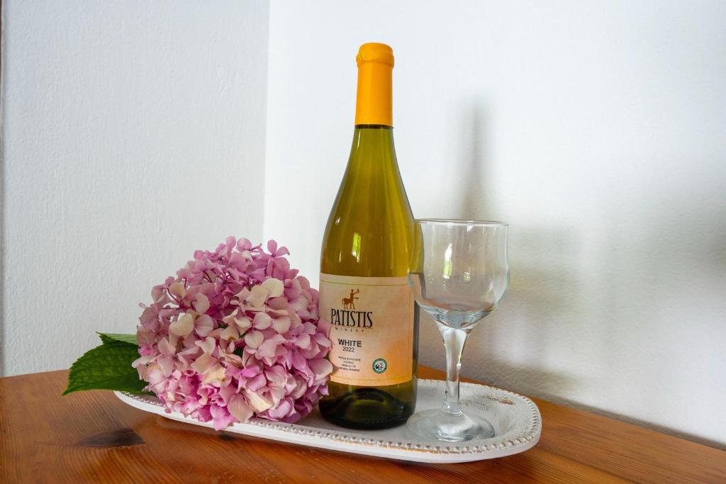 Nápoje v ubytování Paradeisos Rooms Pelion