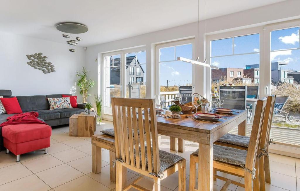 Strandblick - Two-Bedroom Holiday Home