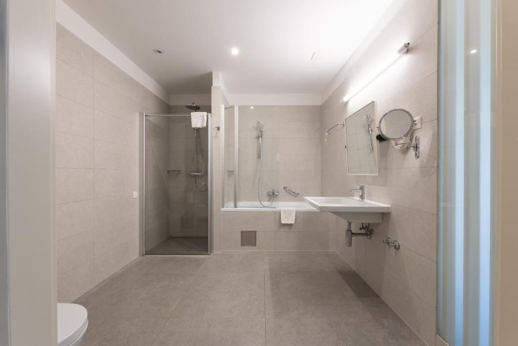 Kúpeľňa v ubytovaní Hotel Salona Palace