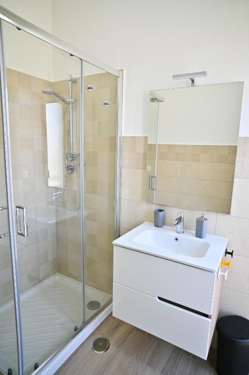 Koupelna v ubytování FRONTEMARE Suites