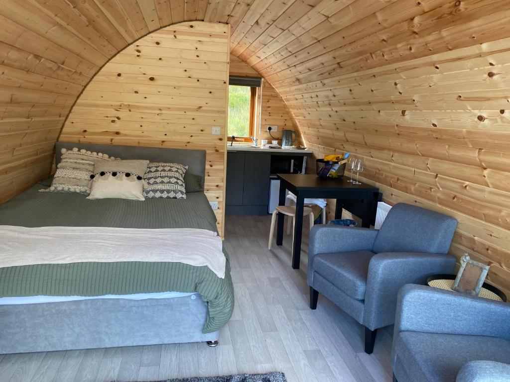 Fernhill Valley Farm - Glamping Pod 2 (No Pets)