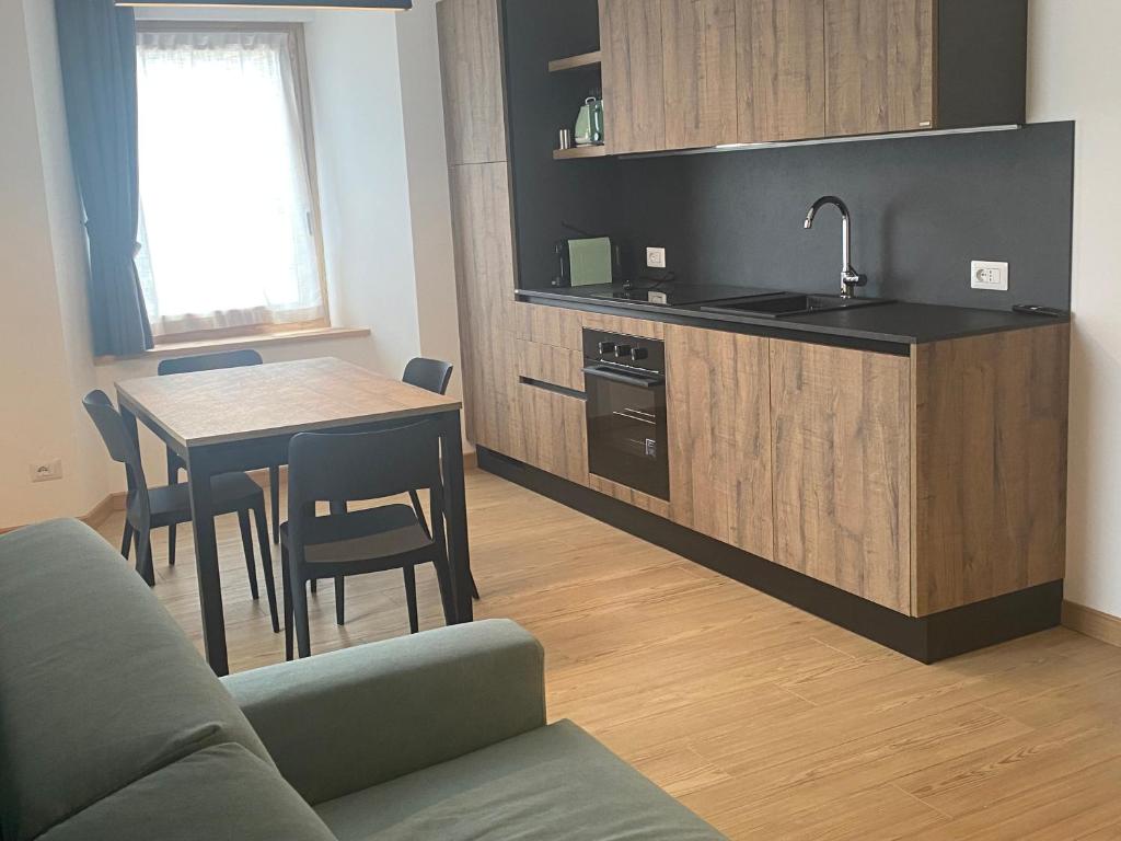 Kuchyň nebo kuchyňský kout v ubytování Ampio bilocale Bormio centro