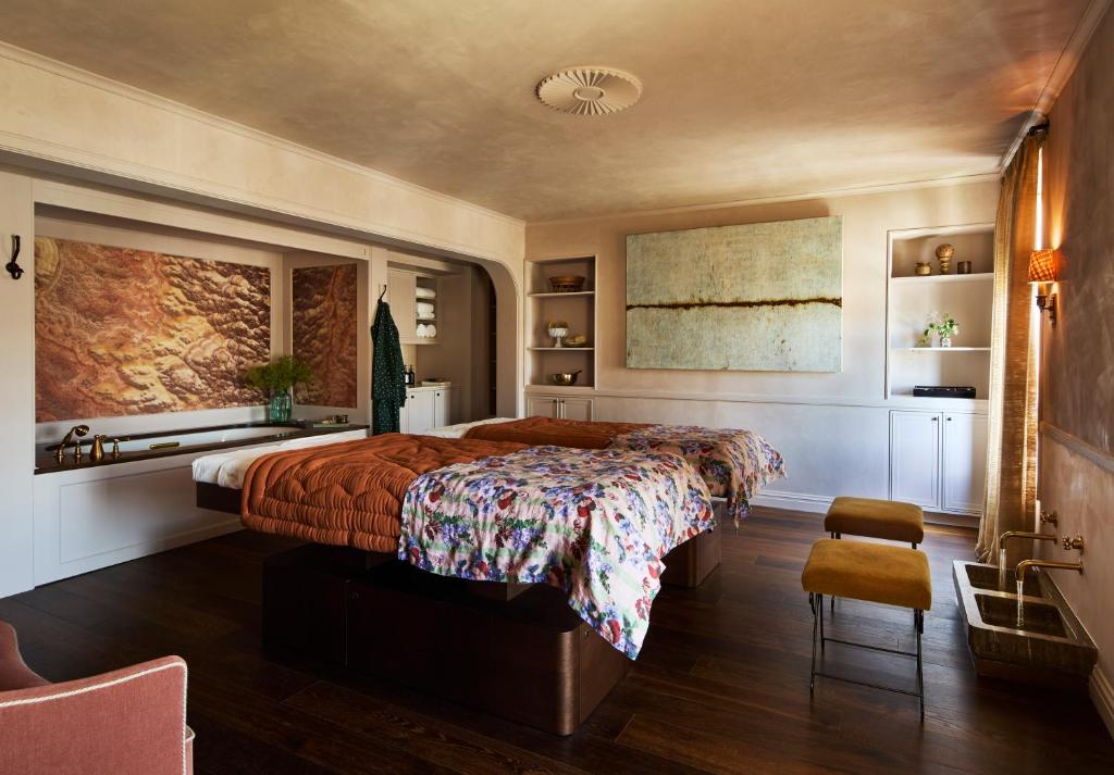 The Hotel Chelsea photo