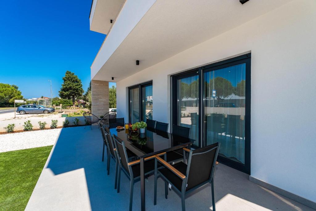 Balkón nebo terasa v ubytování Villa Palazzo by Belmont Realty
