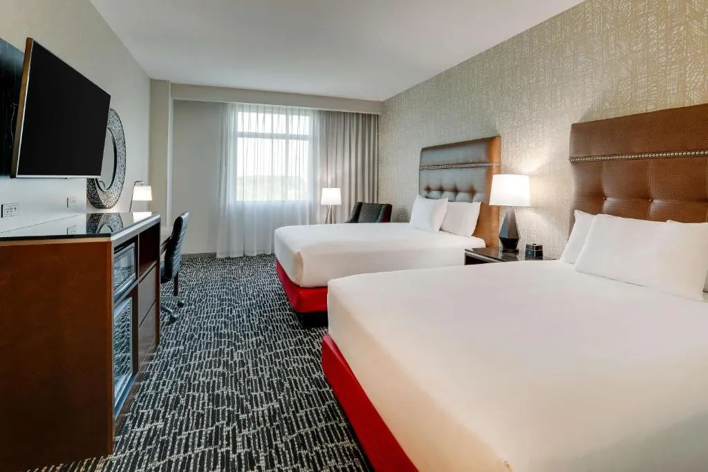 Deluxe Queen Room with Two Queen Beds