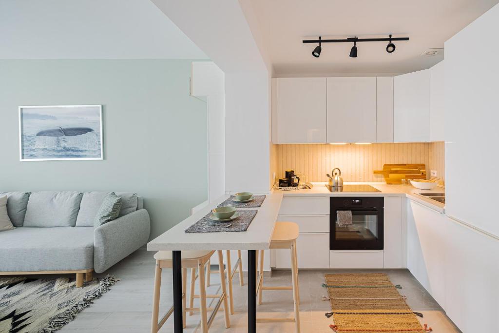 Deluxe Apartments & Studio With Many Facilities - Resim 18