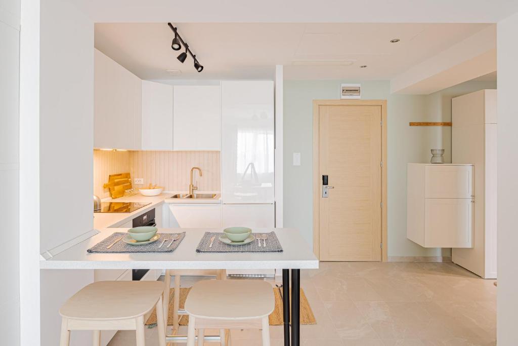 Deluxe Apartments & Studio With Many Facilities - Resim 20