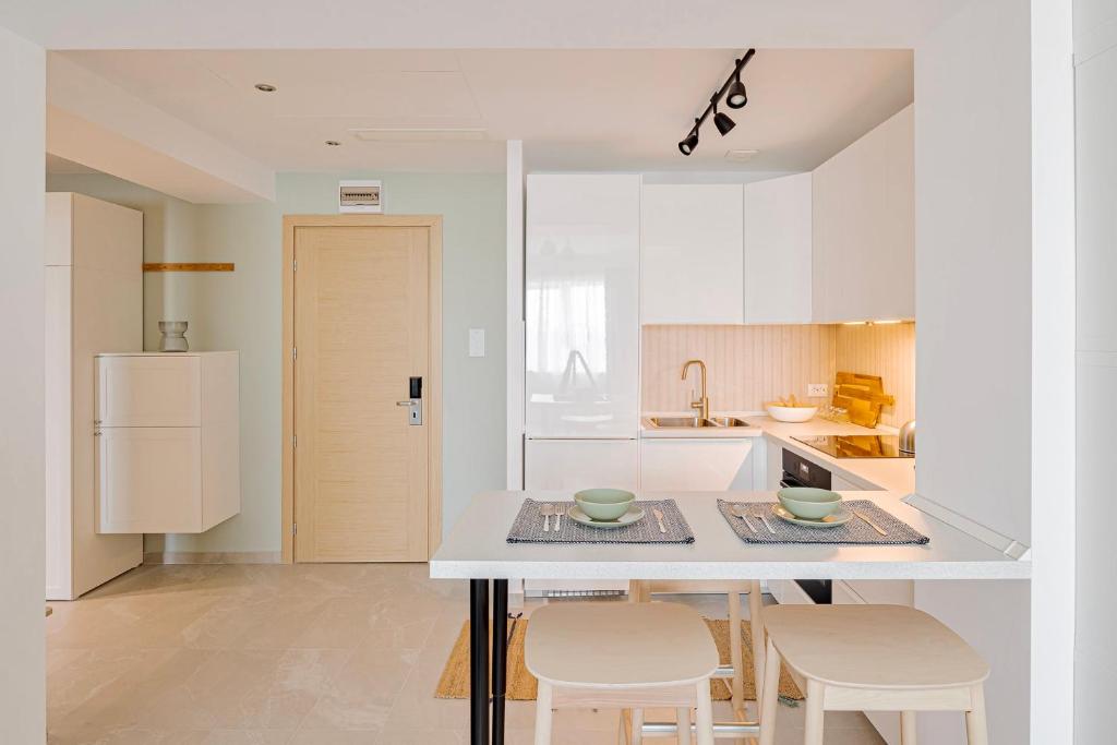 Deluxe Apartments & Studio With Many Facilities - Resim 3
