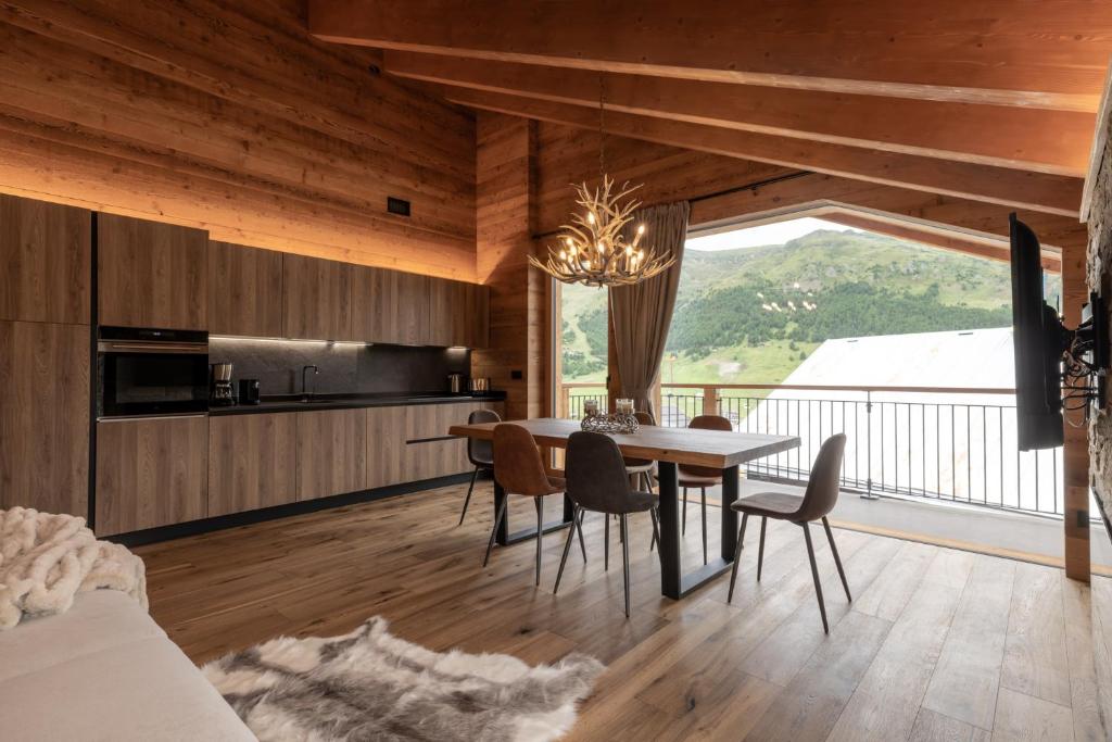 Η κουζίνα ή μικρή κουζίνα στο Chalet Pandora Bivio Travel