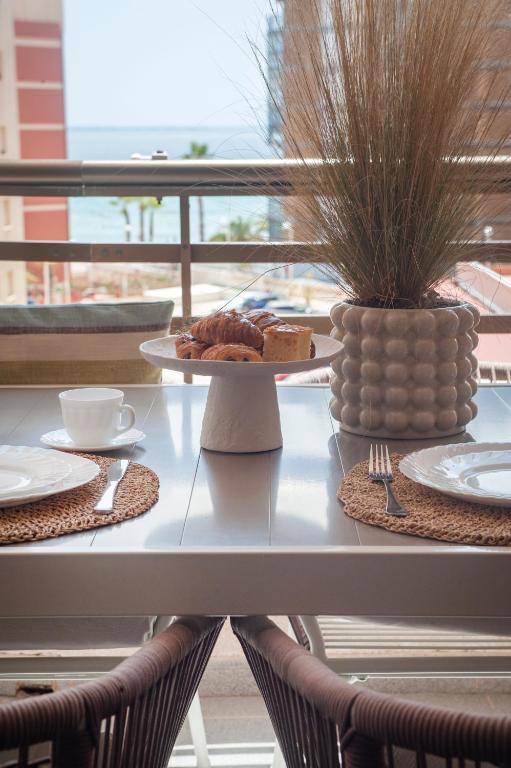 Apart moderno con vista al mar, Piscina, Parking