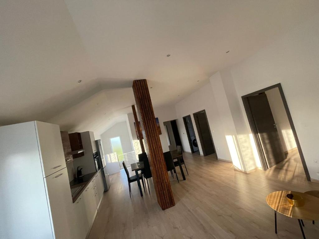 Kuchyň nebo kuchyňský kout v ubytování Apartman Leina