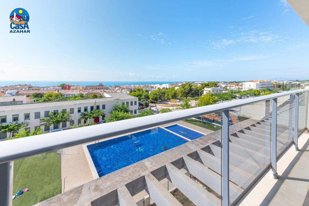 Bazén v ubytování Apartamentos Don Pedro Casa Azahar nebo v jeho okolí