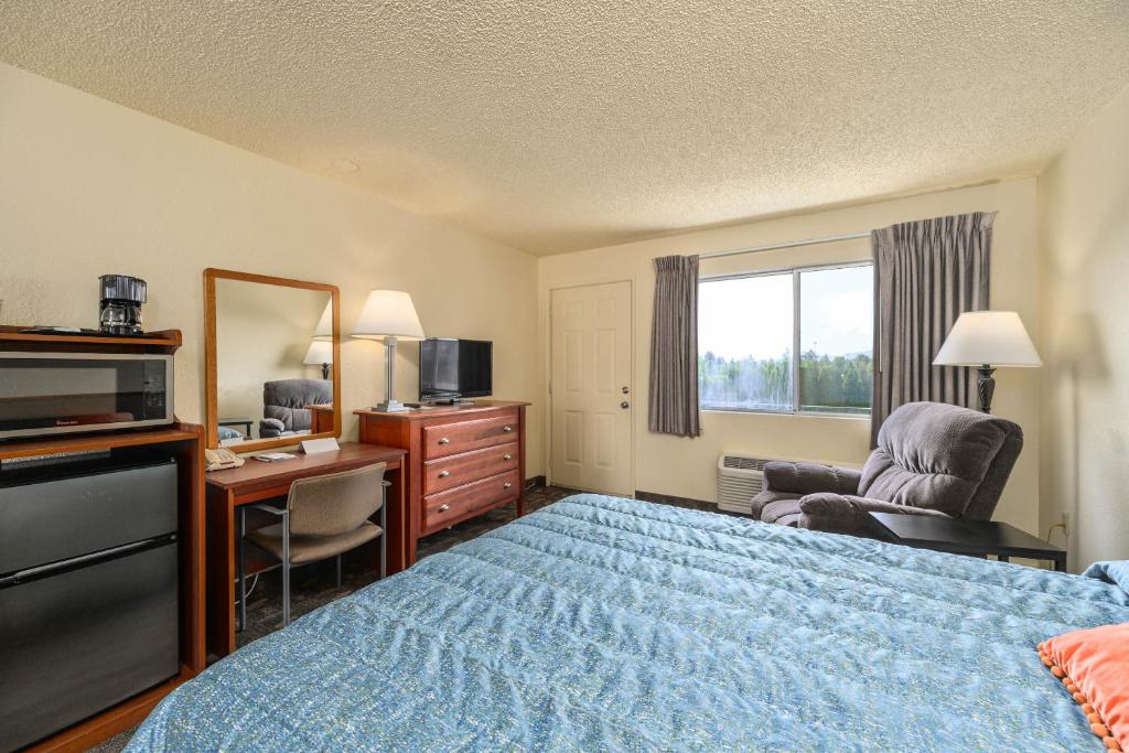 Cocusa Motel - Queen Room - Non-Smoking