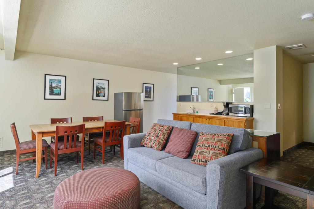 Cocusa Motel - Family Double Room
